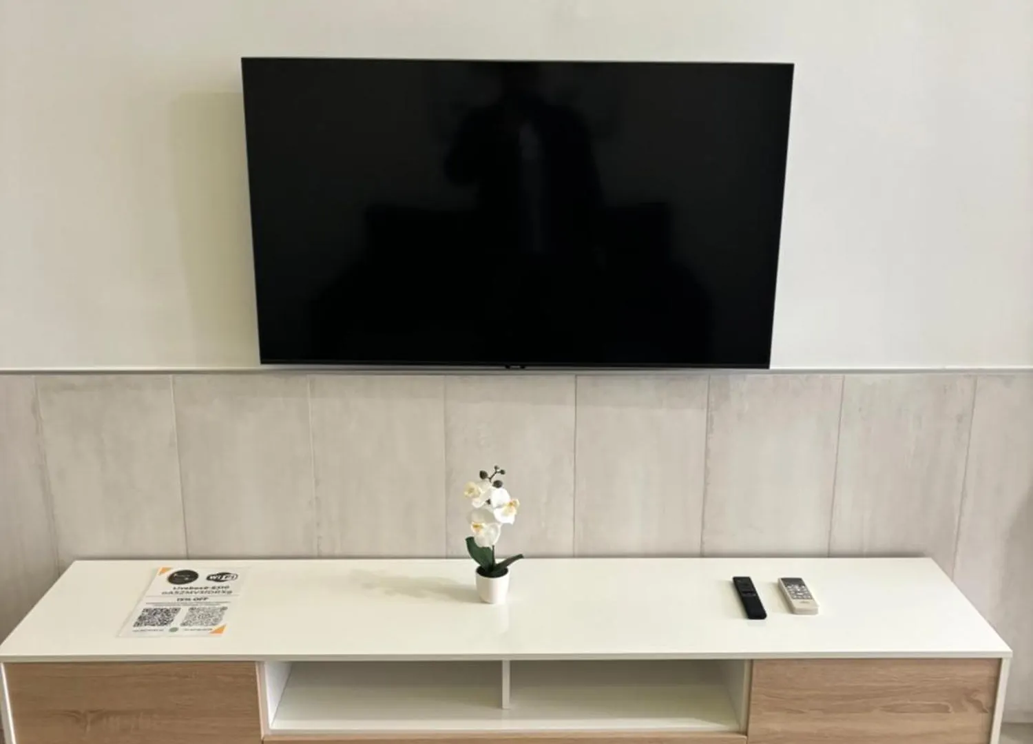 Estupendo Piso A 3 Min Estacion De Tren Maria Zambrano Y Bus Apartment Malaga 0*,